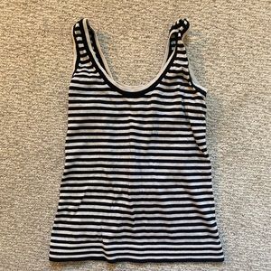NWOT Banana Republic sweater tank top. XXS.